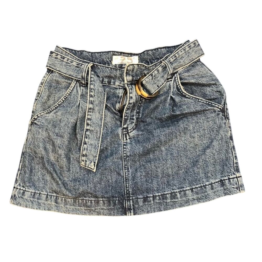 We The Free Retro Denim Mini Skirt with Matching Belt Womens Sz 25 XS
